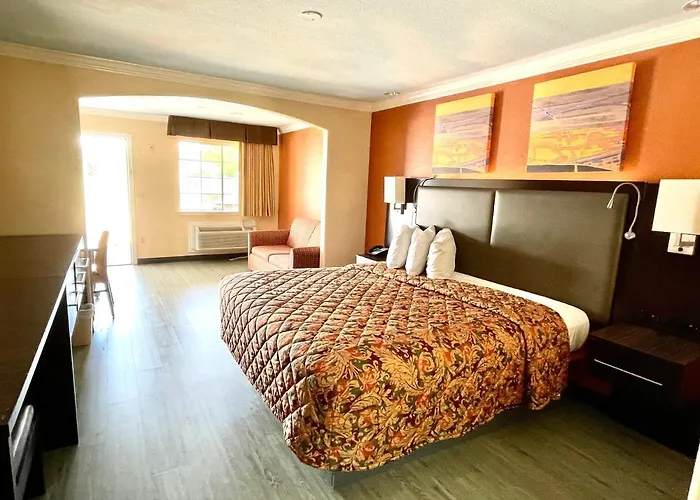 Luxury Inn Liberty